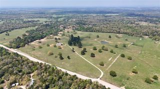 2792 Fm 535, Rosanky, TX 78953