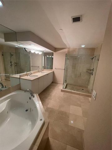 8925 Collins Ave 11D, Surfside, FL 33154