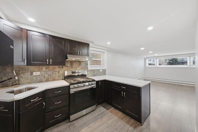 5759 N Elston Avenue, Chicago, IL 60646