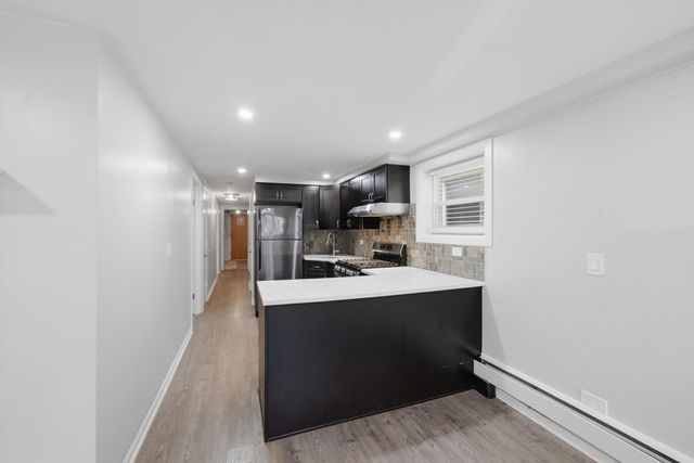 5759 N Elston Avenue, Chicago, IL 60646