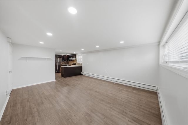 5759 N Elston Avenue, Chicago, IL 60646