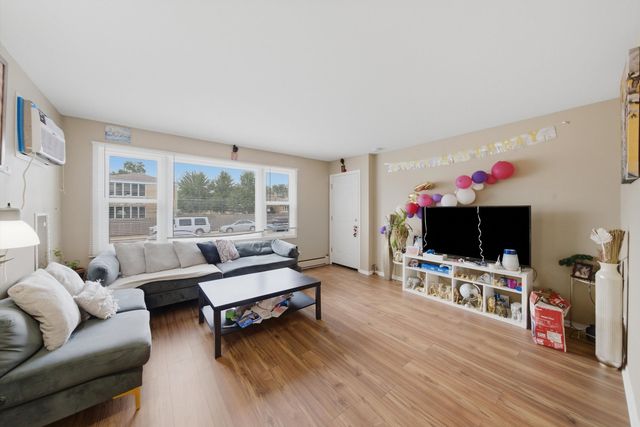 5759 N Elston Avenue, Chicago, IL 60646