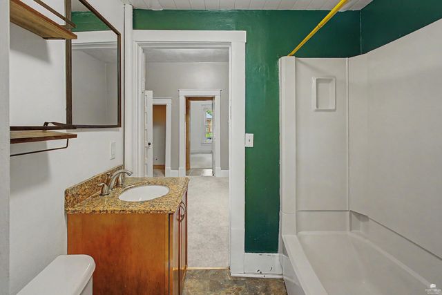 417 Vattier, Manhattan, KS 66502