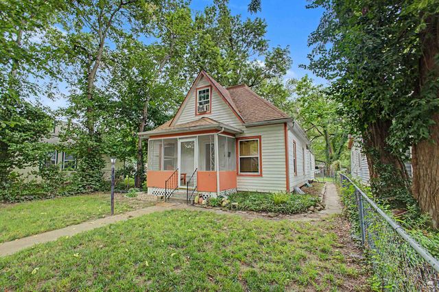 417 Vattier, Manhattan, KS 66502