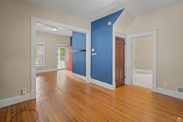 417 Vattier, Manhattan, KS 66502