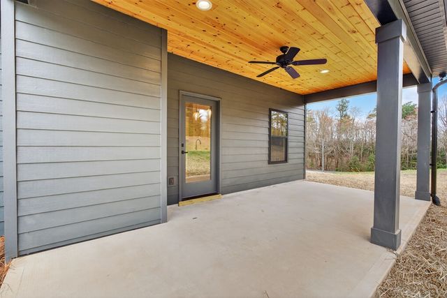 37 Ellie Way, Ellijay, GA 30536