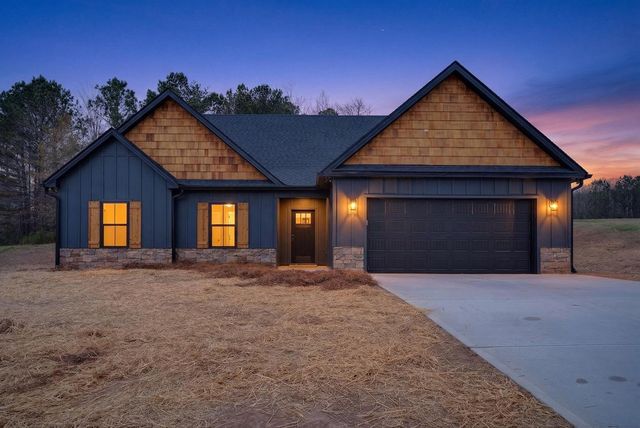 37 Ellie Way, Ellijay, GA 30536