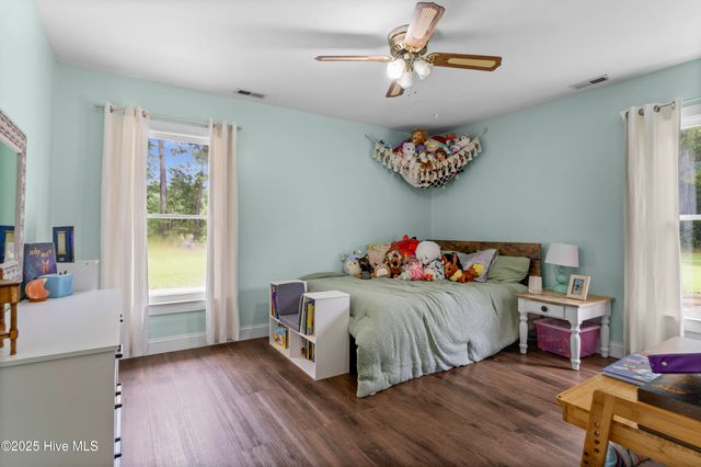 542 Chief Court, Jacksonville, NC 28546
