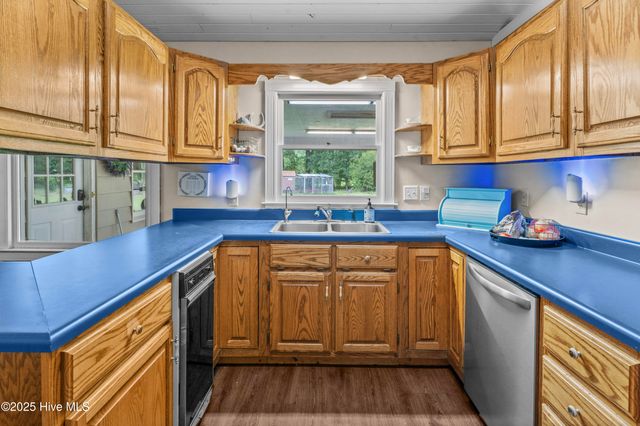 542 Chief Court, Jacksonville, NC 28546