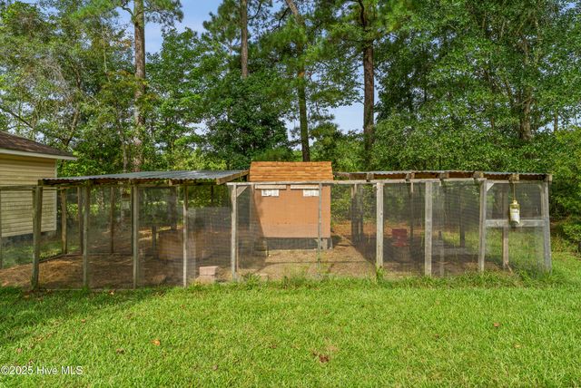 542 Chief Court, Jacksonville, NC 28546