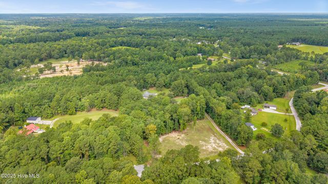542 Chief Court, Jacksonville, NC 28546