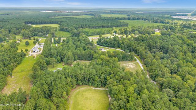 542 Chief Court, Jacksonville, NC 28546