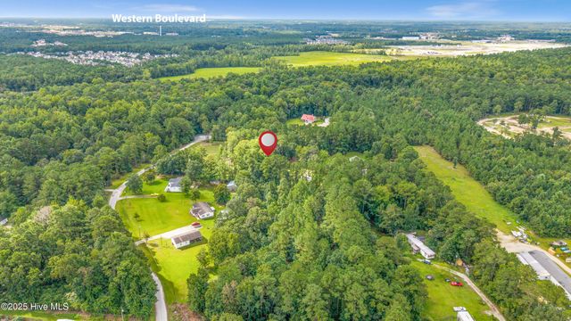 542 Chief Court, Jacksonville, NC 28546
