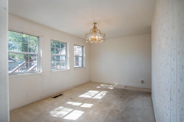 1487 Country Club Dr, Placerville, CA 95667
