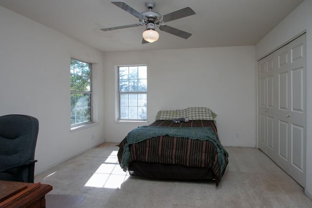 1487 Country Club Dr, Placerville, CA 95667