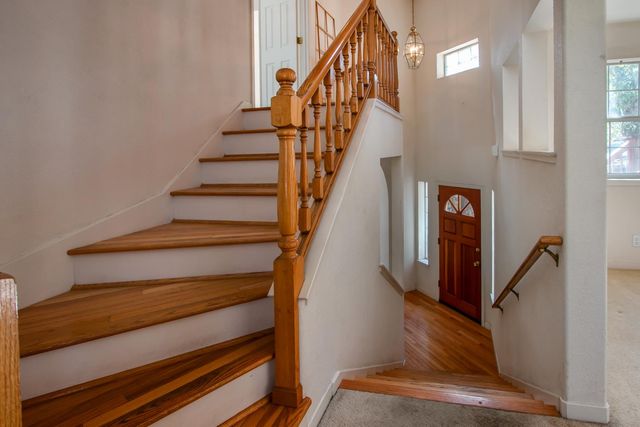 1487 Country Club Dr, Placerville, CA 95667