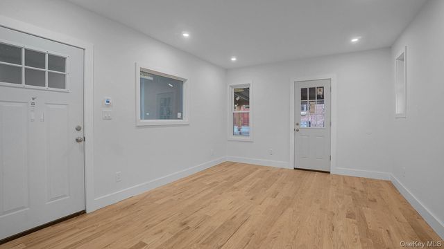 679 E 221st Street, Bronx, NY 10467