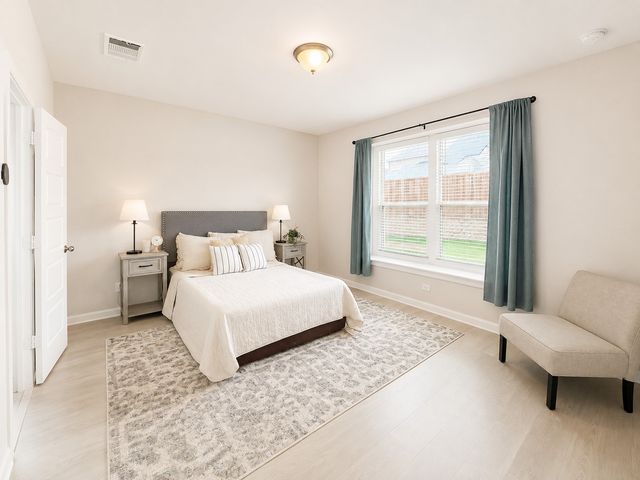 639 Congressional Avenue, Red Oak, TX 75154
