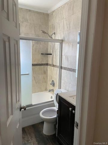 26 E Hawthorne Avenue, Valley Stream, NY 11580