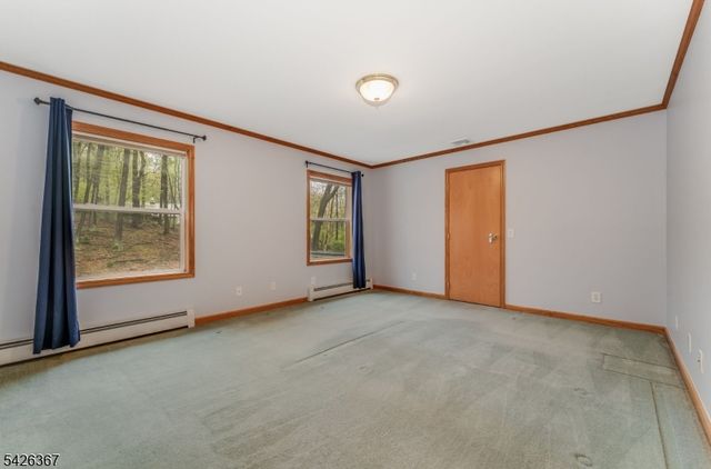 65 Summerfield Rd, White Twp., NJ 07823