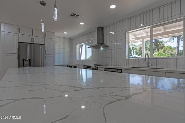 3035 E HEATHERBRAE Drive, Phoenix, AZ 85016