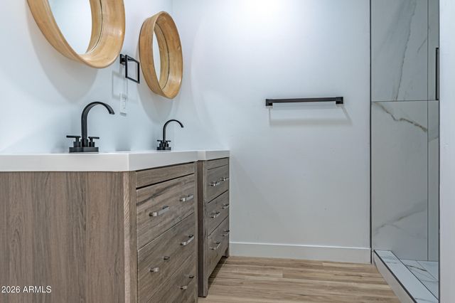 3035 E HEATHERBRAE Drive, Phoenix, AZ 85016