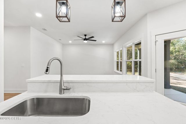 3996 Dumas Lane, Chipley, FL 32428