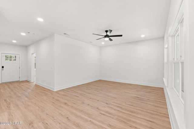 3996 Dumas Lane, Chipley, FL 32428