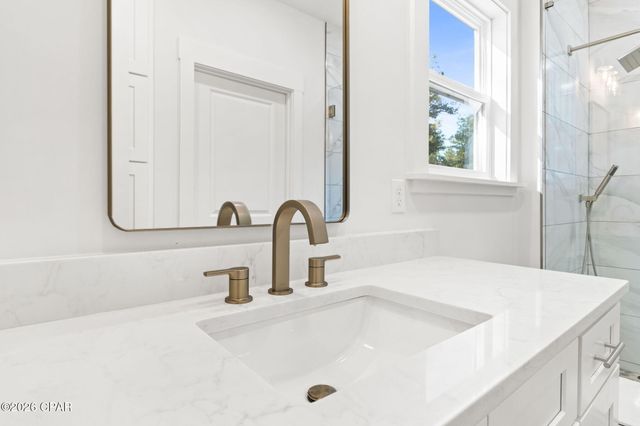 3996 Dumas Lane, Chipley, FL 32428