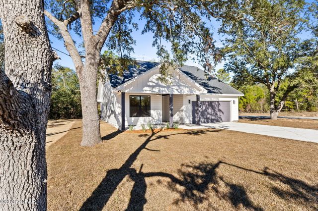 3996 Dumas Lane, Chipley, FL 32428