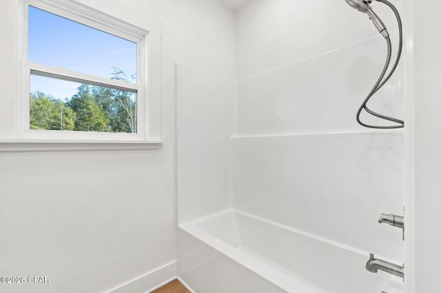 3996 Dumas Lane, Chipley, FL 32428