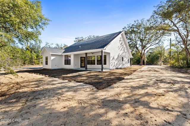 3996 Dumas Lane, Chipley, FL 32428