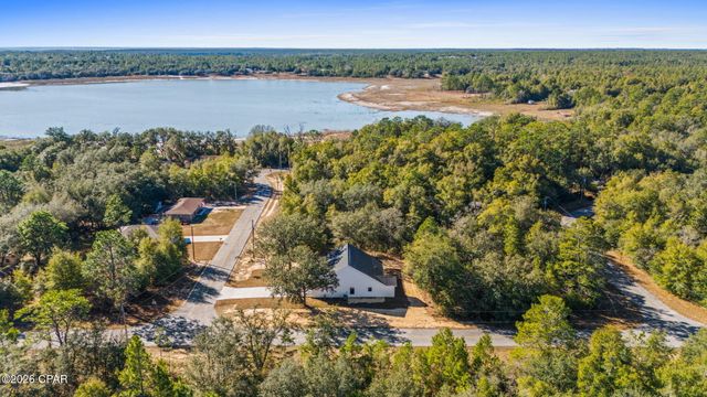 3996 Dumas Lane, Chipley, FL 32428