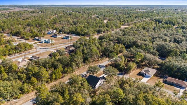3996 Dumas Lane, Chipley, FL 32428