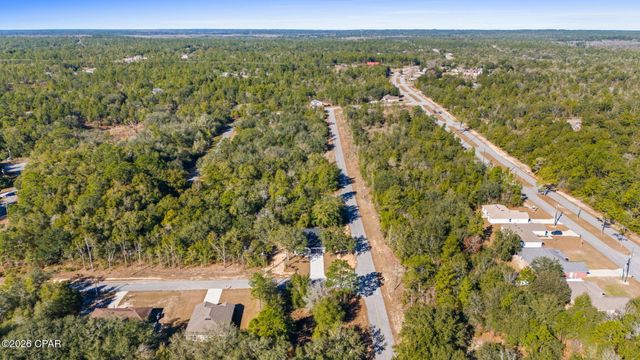 3996 Dumas Lane, Chipley, FL 32428