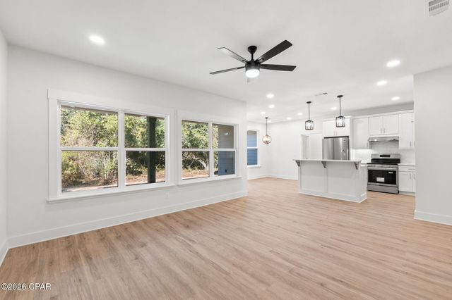 3996 Dumas Lane, Chipley, FL 32428