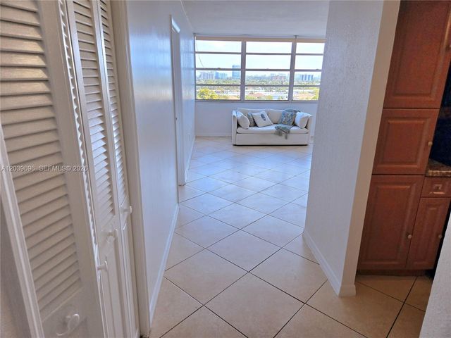 11930 N Bayshore Drive 910, North Miami, FL 33181