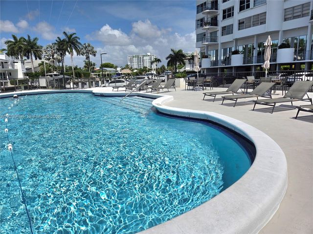 11930 N Bayshore Drive 910, North Miami, FL 33181