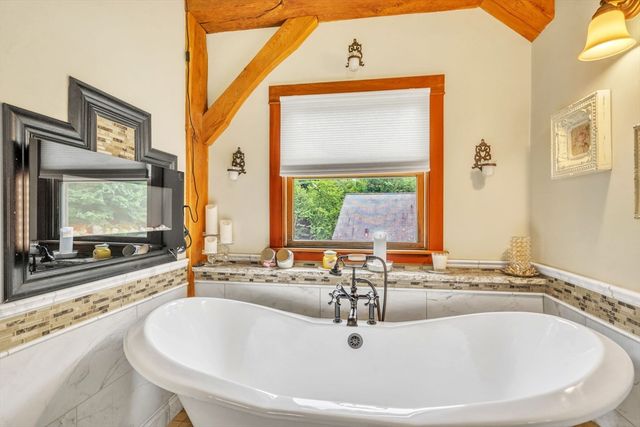 56 W Pelham Rd, Shutesbury, MA 01072