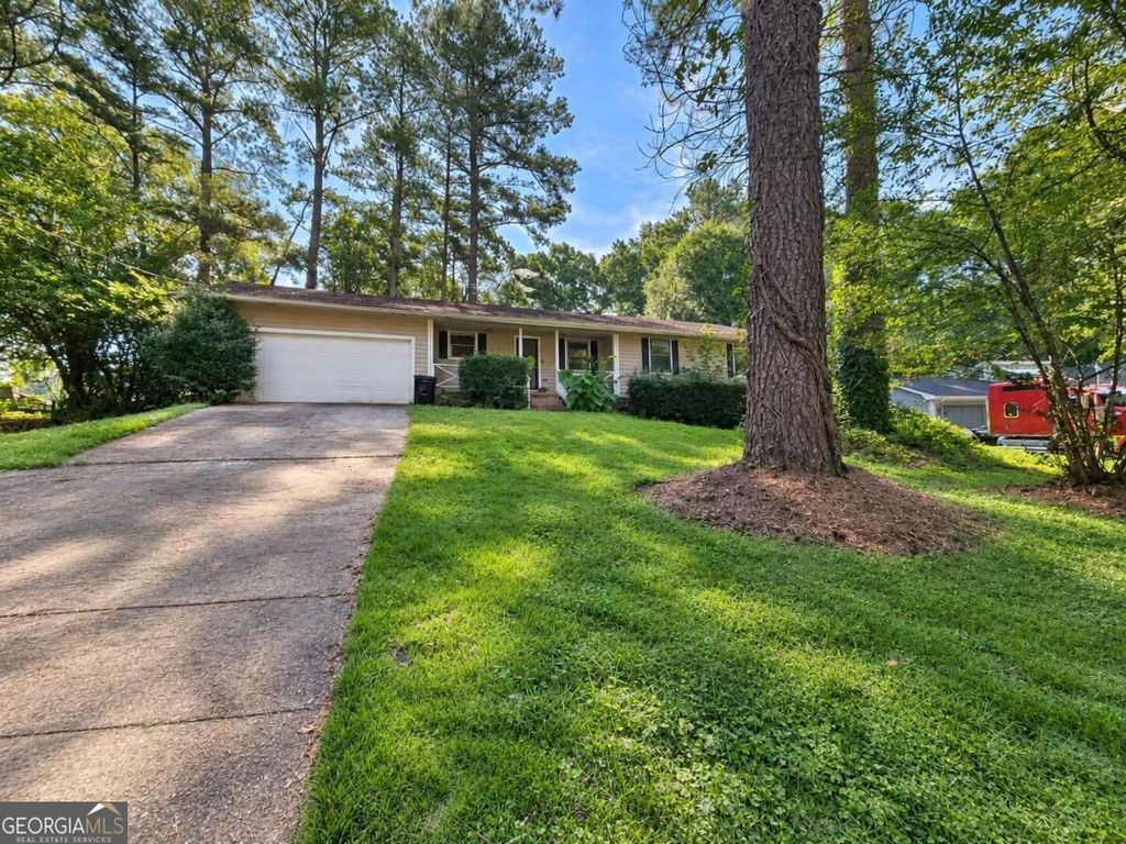 30 Smoke Rise Court, Stockbridge, GA 30281 — exterior