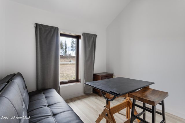 432 Stagecoach Drive, Sagle, ID 83860