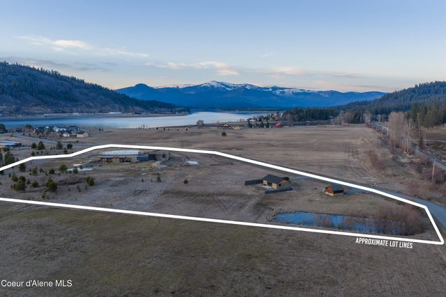 432 Stagecoach Drive, Sagle, ID 83860