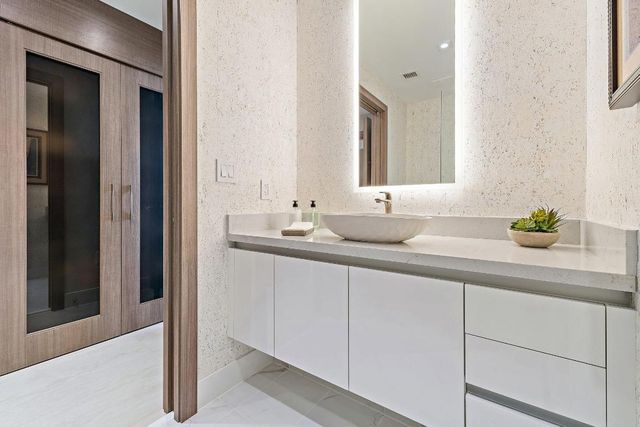 3100 N Ocean Drive P-1003, Singer Island, FL 33404