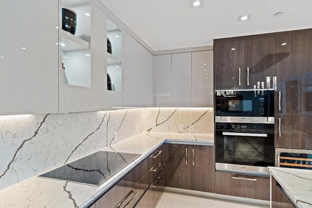 3100 N Ocean Drive P-1003, Singer Island, FL 33404