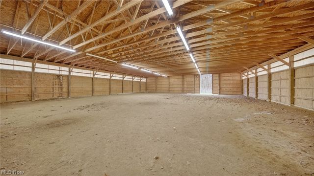 8511 Kennard Road, Lodi, OH 44254
