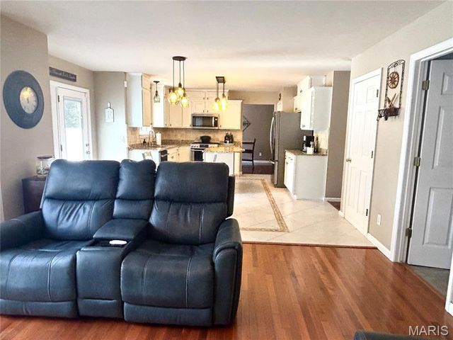 5152 Copperleaf Drive, Imperial, MO 63052