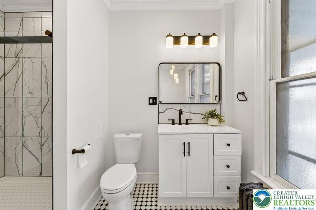 28 1st Street, Bangor Boro, PA 18013