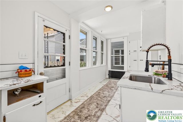 28 1st Street, Bangor Boro, PA 18013