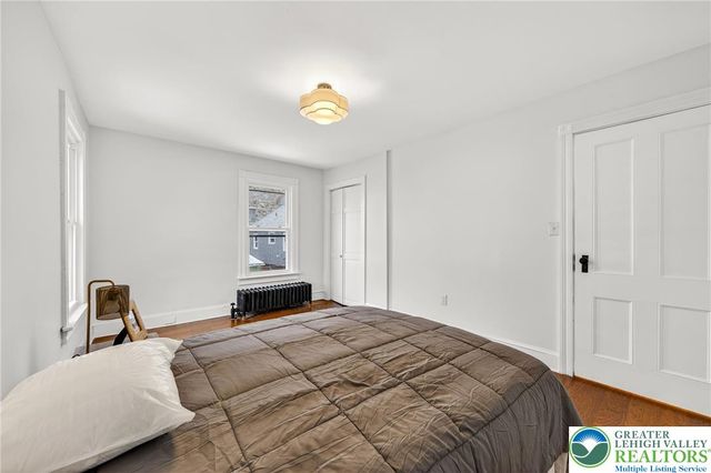 28 1st Street, Bangor Boro, PA 18013