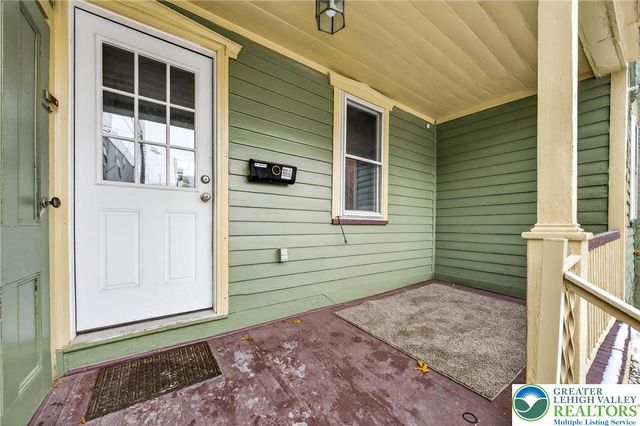 28 1st Street, Bangor Boro, PA 18013